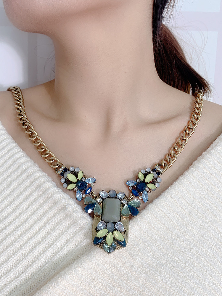 Ethnic Fashion Magazine - Collana in Stile Etnico Vintage con
