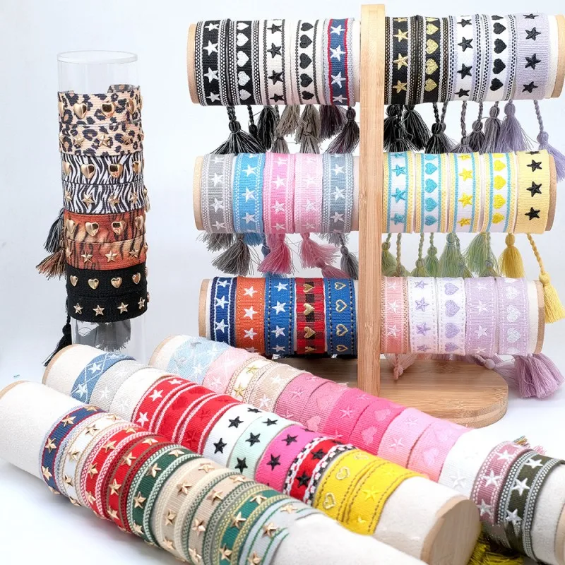Bracciale con logo stella rica - Ethnic Fashion Logo recensione e prezzo