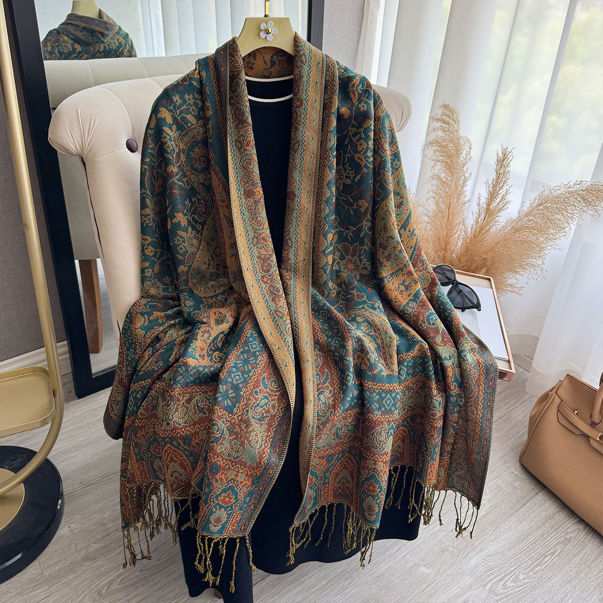 2025 Nappa Coperta Design Stil - Ethnic Fashion Design recensione e prezzo
